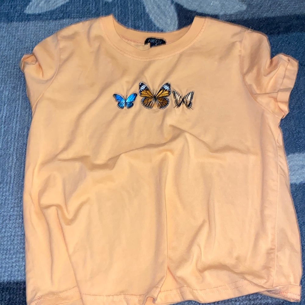 Rue 21 shirt. small. good material